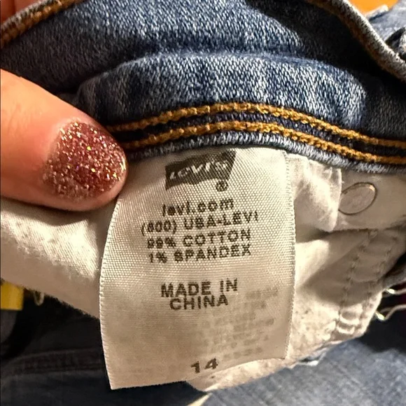 🌼 3 / $20 mix & match Levi's Blue Denim Capris 14 Good Condition! - Picture 5 of 8